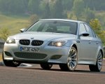 بمو M5 بمو M5
