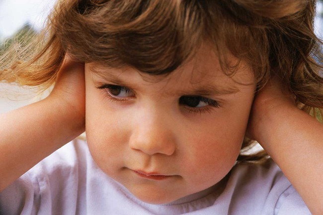 كيفية علاج التهاب الأذن عند الأطفال؟