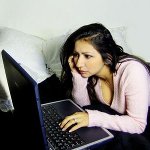 كيفية التواصل على الإنترنت