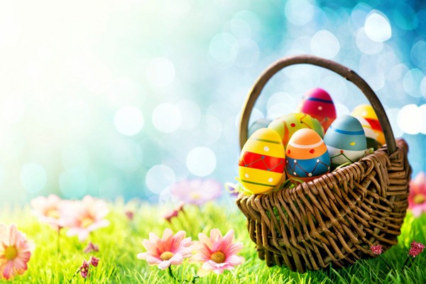 ما يتم في عيد الفصح والتقاليد. ما يفعلونه قبل وبعد عيد الفصح والجمارك