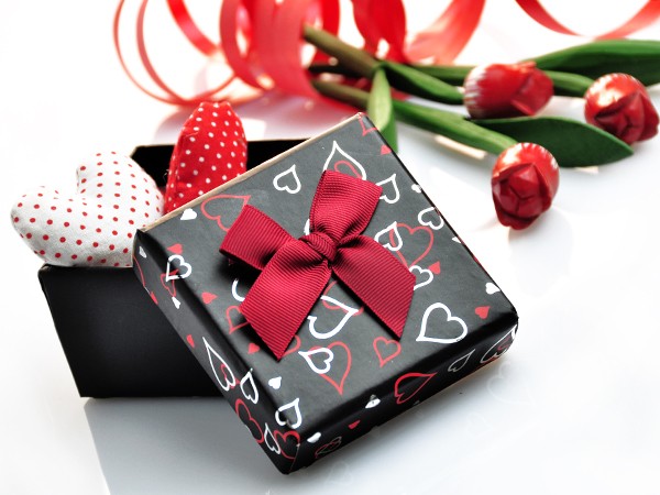 عيد الحب 2016: الهدايا الأصلية وأفضل تحيات في الآية