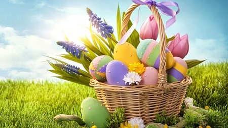 عند الاحتفال بعيد الفصح في عام 2015