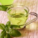 الشاي الأخضر: جيدة وسيئة الشاي الأخضر: جيدة وسيئة