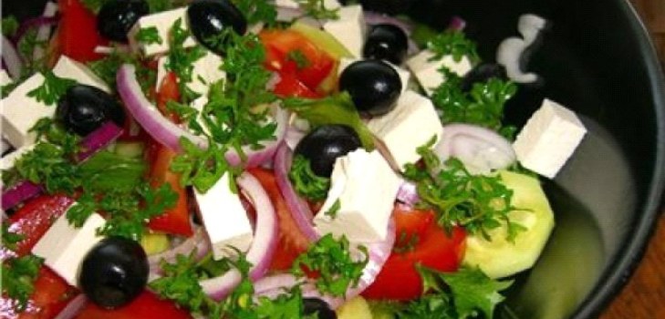 سلطة لذيذة