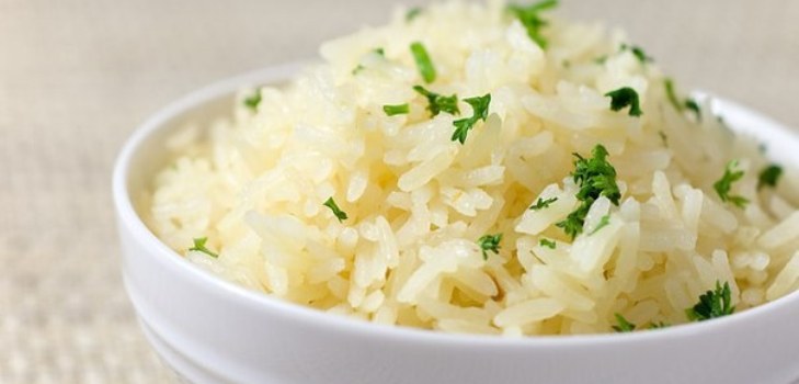الأرز في لوحة