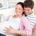 الوالدة المشتركة: من أجل وضد الوالدة المشتركة: من أجل وضد